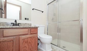 1611 W Partridge Ct 8, Arlington Heights, IL 60004