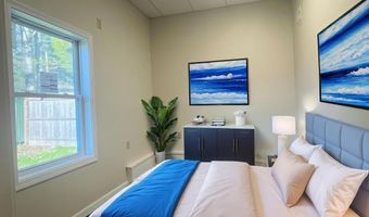10 W Bates St, Auburn, ME 04210