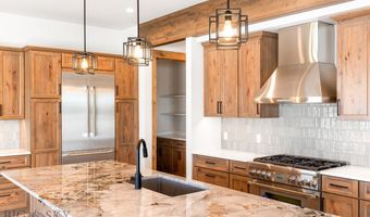 33 Leachman Ln, Bozeman, MT 59718