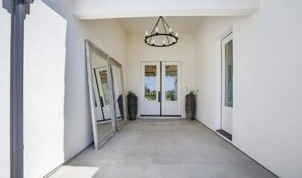 588 Twin Country Ln, Fallbrook, CA 92028