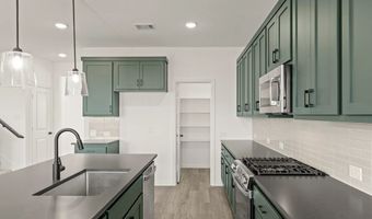 761 Waterhouse Lake Dr, Anna, TX 75409