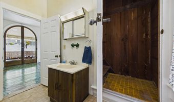 10730 W End Rd, Arcata, CA 95521