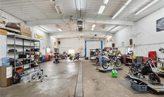 5640 Mackenzie Ave NE, Albertville, MN 55301