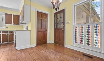 519 Meadowlark Dr, Albany, GA 31707