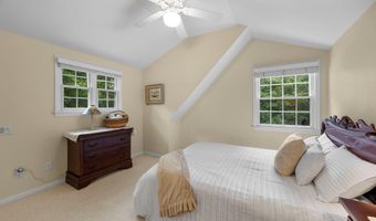 88 Acre Hill Rd, Barnstable, MA 02630