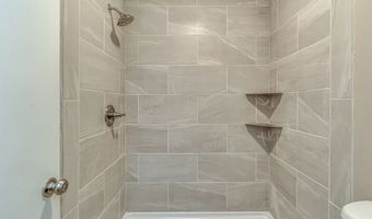 107 Woodgate Dr, Brandon, MS 39042