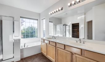 2085 E HULET Pl, Chandler, AZ 85225