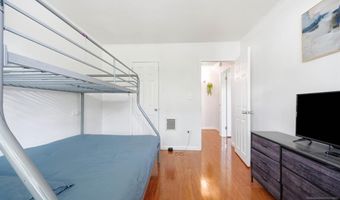 120 Johnson Ave, Bergenfield, NJ 07621
