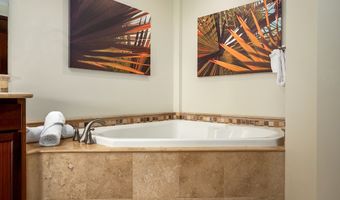 4-820 KUHIO Hwy C306, Kapaa, HI 96746