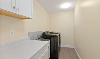 5104 BIRCH Ln, Annandale, VA 22003
