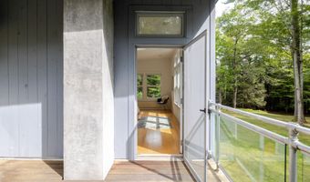 30-40 Fawn Ln, Accord, NY 12404