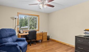 22905 NE CANYON Rd, Battle Ground, WA 98604