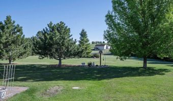 3616 Southridge Ln, Bismarck, ND 58504