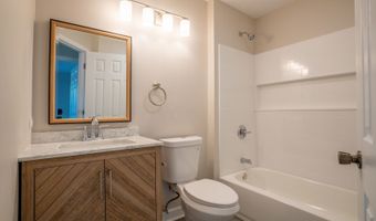 1621 Glengarry Ct 1621, Algonquin, IL 60102