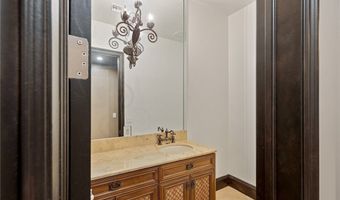 33 Promontory Ridge Dr, Las Vegas, NV 89135