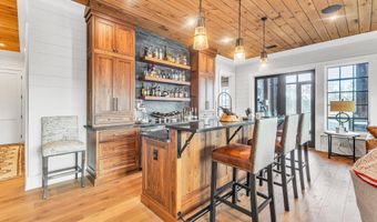 114 Sailors Pt, Alexander City, AL 35010