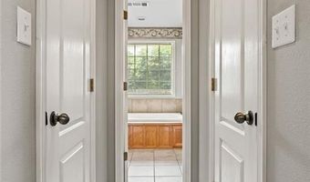 2419 Shealei Cir, Alma, AR 72921