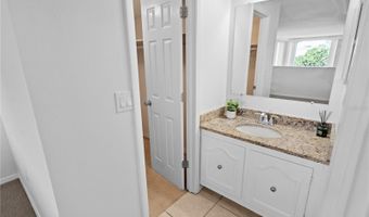 500 ORANGE Dr 10, Altamonte Springs, FL 32701