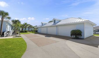 140 BAY HARBOR Dr, Aransas Pass, TX 78336