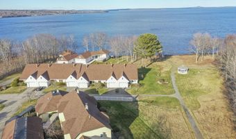91 Dockside Ln 5, Belfast, ME 04915