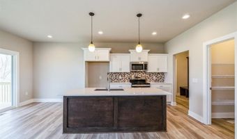 504 11th St, Adair, IA 50002