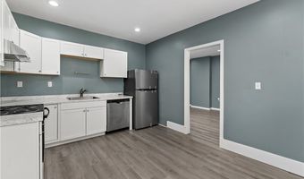 1318 Duss Ave, Ambridge, PA 15003