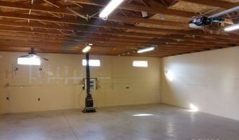 1265 S Patrick Henry Ct, Big Water, UT 84741