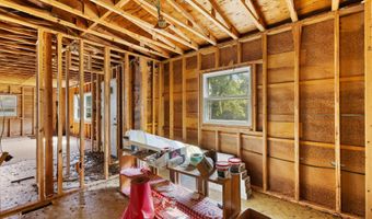 7548 Concord Rd, Alexandria, OH 43001