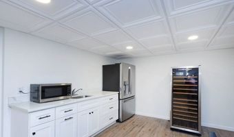 64 Princeton Ave, Andover, MA 01810