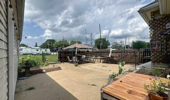 101 W F St, Alpha, IL 61413
