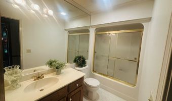 2008 Oakleaf Ln, Arab, AL 35016