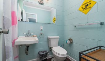 207 E Terminal Blvd, Atlantic Beach, NC 28512