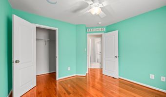 25159 HUMMOCKY Ter, Aldie, VA 20105