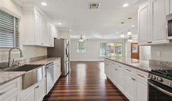 740 PARKWAY Ave, Jefferson, LA 70121
