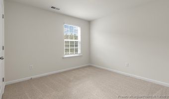 1085 Misty Creek Dr, Aberdeen, NC 28315