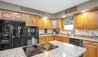 5201 STEPHEN Way, Cross Lanes, WV 25313