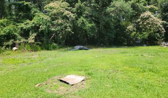 837 Grannys Ln, Awendaw, SC 29429