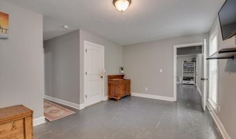 6494 Washington Rd, Appling, GA 30802