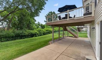 688 Stoney Creek Ln, Ballwin, MO 63021