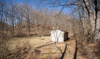4624 Rhoric Rd, Athens, OH 45701
