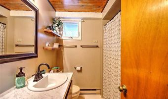 121 Jenckes Hill Rd, Lincoln, RI 02865
