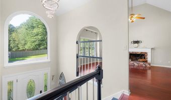 5046 Sunbrook Dr NW, Acworth, GA 30101