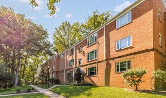 10419 MONTROSE Ave 302, Bethesda, MD 20814