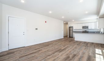 390 Carroll Ave, Bridgeport, CT 06607