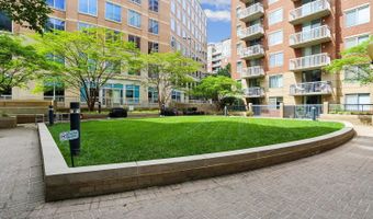 3830 9TH St N 606W, Arlington, VA 22203