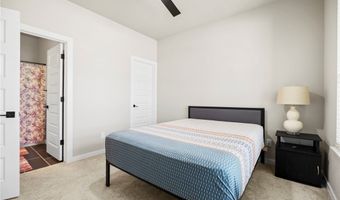 5300 SW Tea Olive Ln, Bentonville, AR 72713