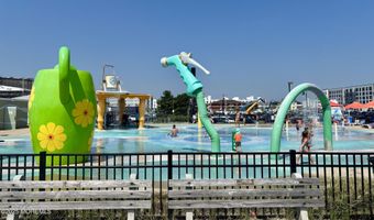 400 Deal Lake Dr 8F, Asbury Park, NJ 07712