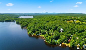 63 Lake Shore Dr, Barnstead, NH 03225