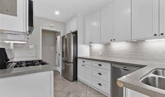 513 W Commonwealth Ave, Alhambra, CA 91801