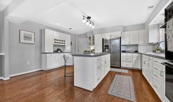 2758 BON HAVEN Ln, Annapolis, MD 21401